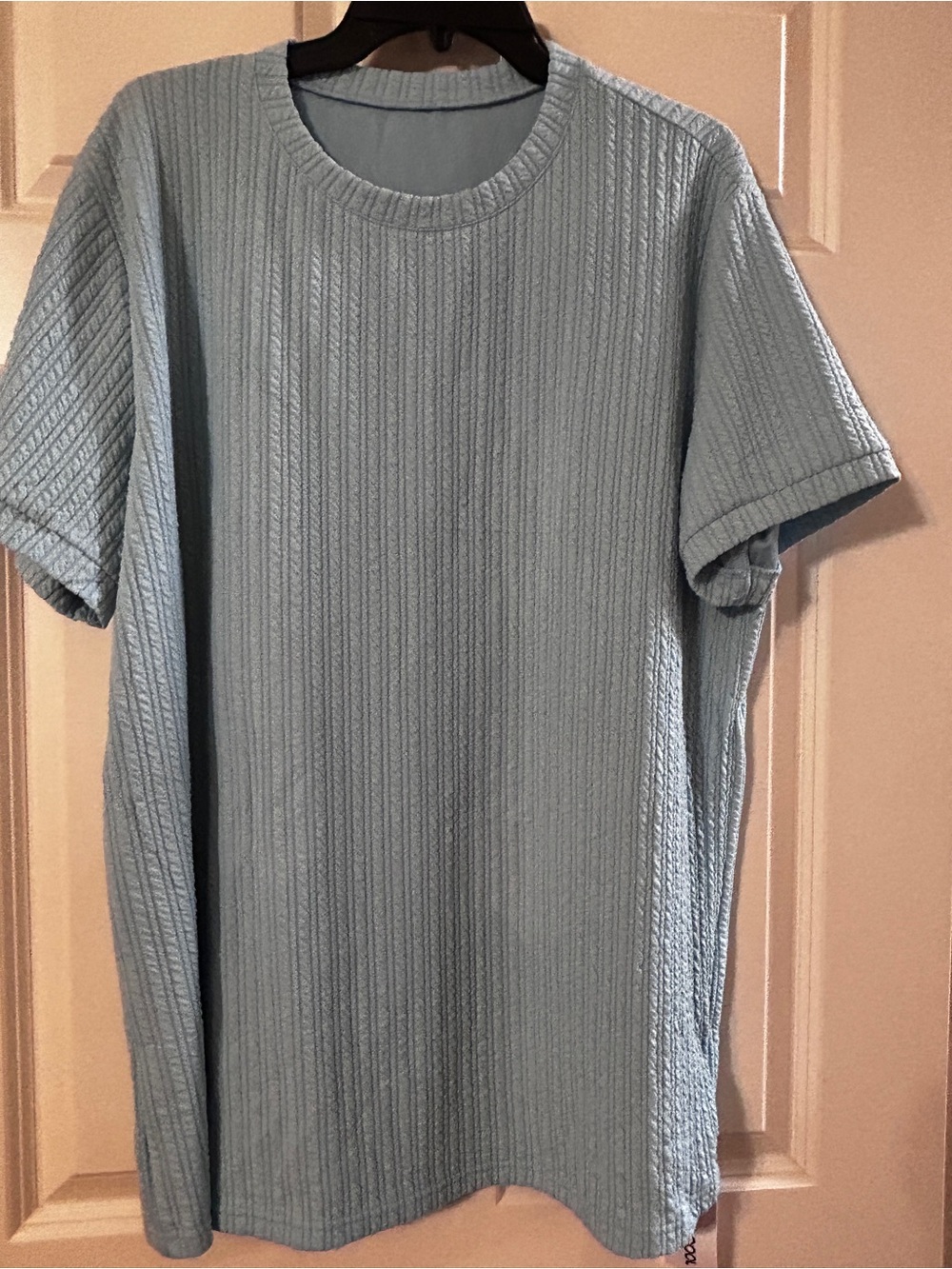 Men's Light Blue Ribbed Short Sleeve Crew Neck Shirt